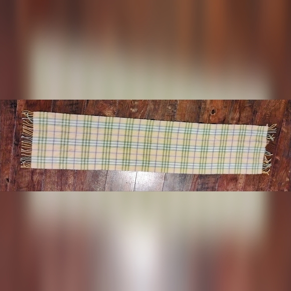 Burberry 100 % cashmere scarf VINTAGE - Picture 3 of 4